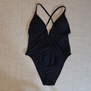 Cupshe Elegant Black Swimsuit